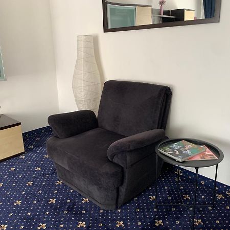 Cozy & Warm Studio Букурещ Екстериор снимка