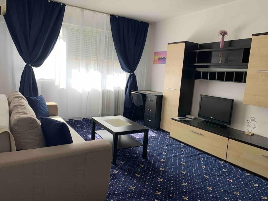 Cozy & Warm Studio Букурещ Екстериор снимка