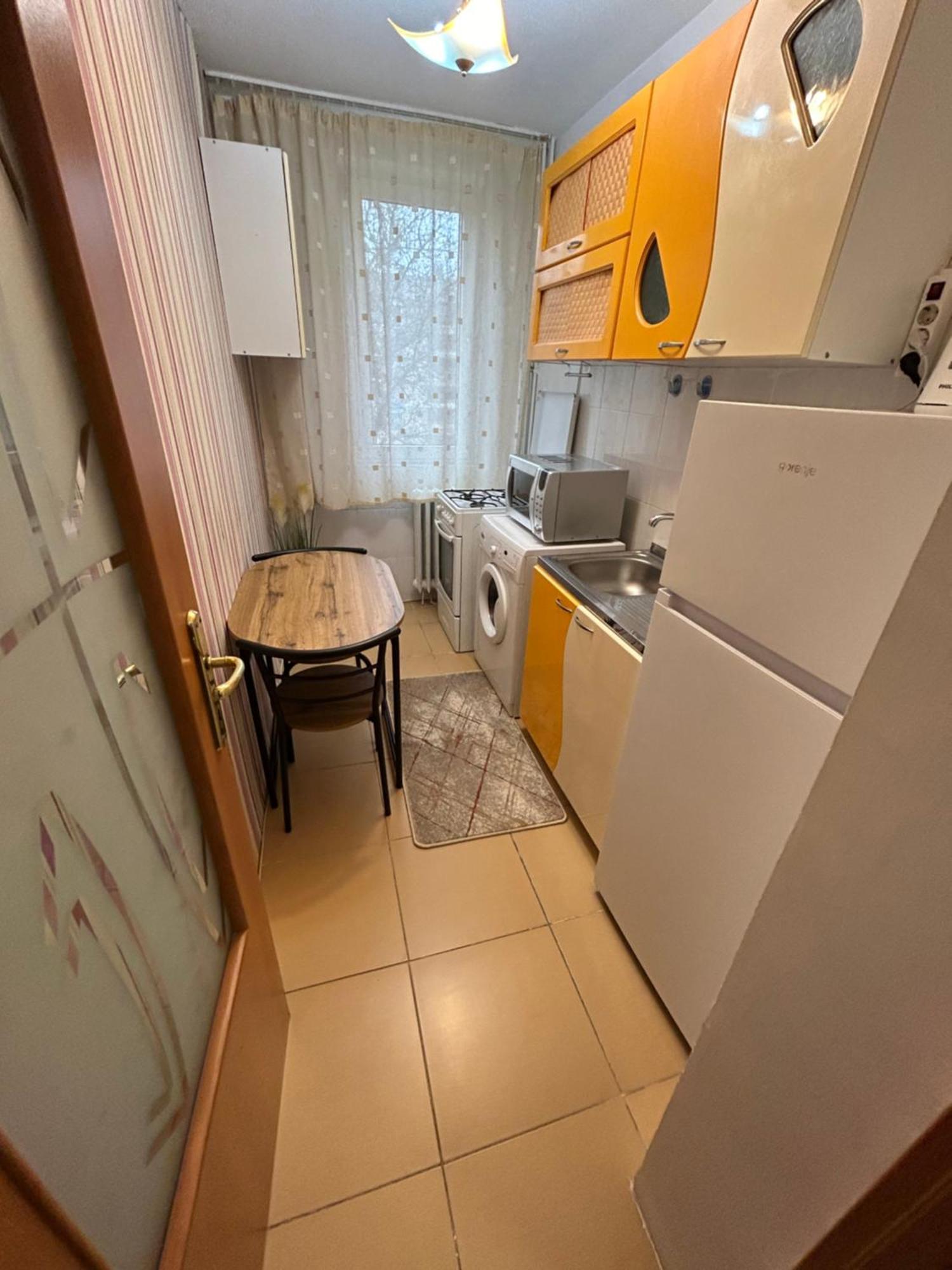 Cozy & Warm Studio Букурещ Екстериор снимка